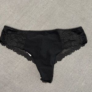 PINK Victoria's Secret Black Lace Panties size small